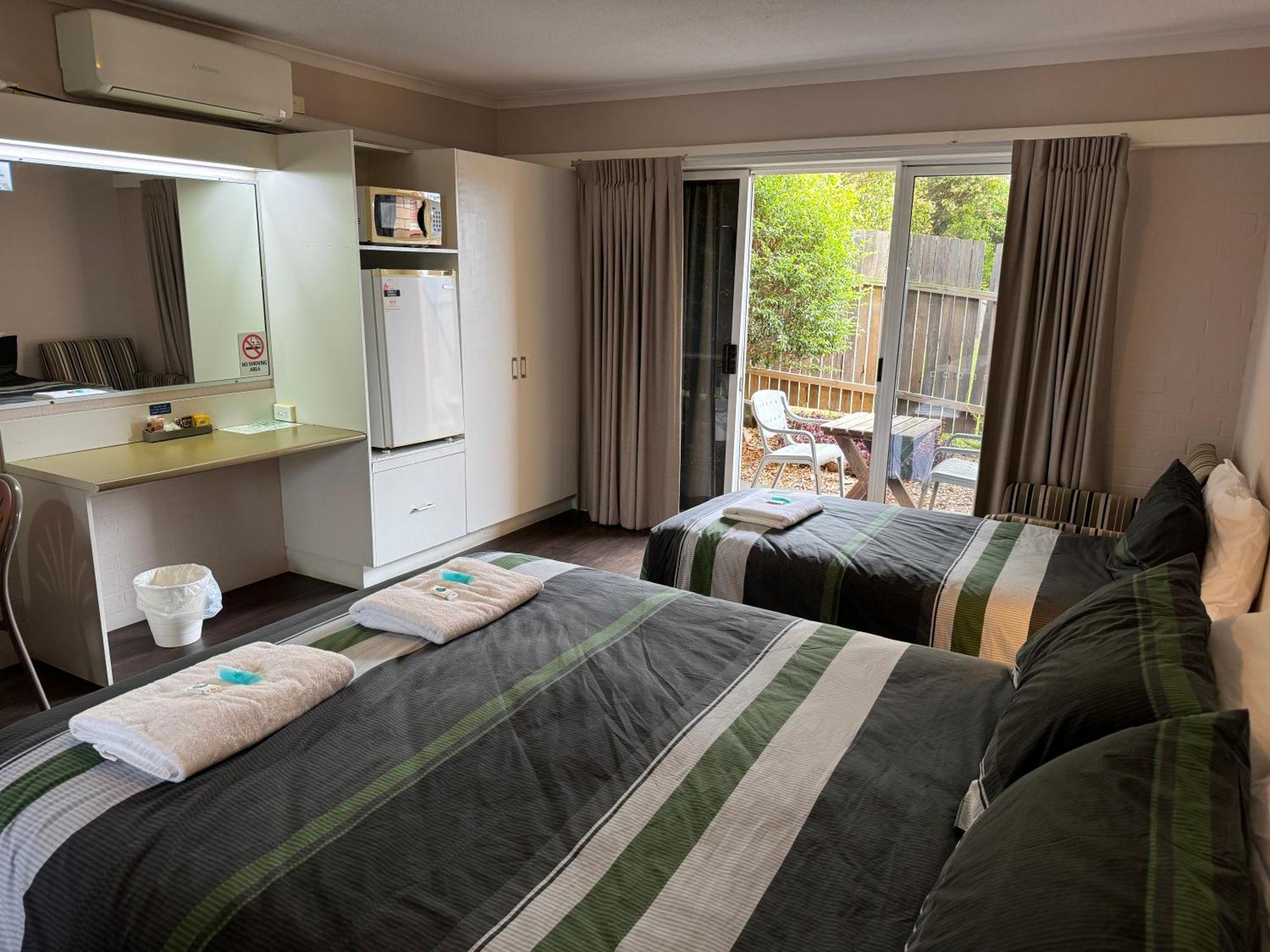 Ulladulla Harbour Motel Esterno foto
